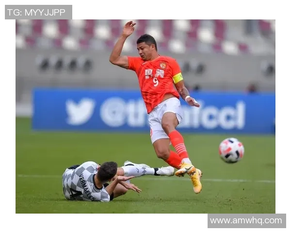 武汉卓尔迎战广州恒大淘宝十轮激战期待精彩表现与胜利荣耀