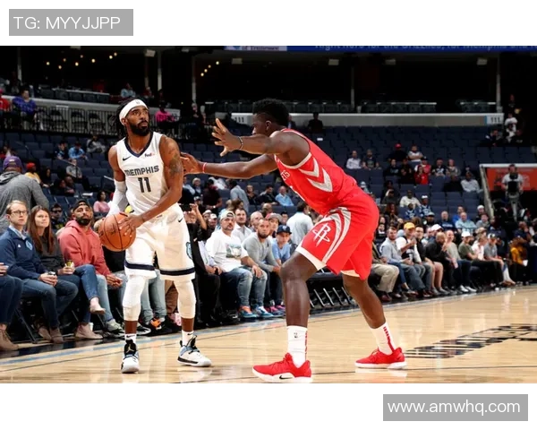 爵士队与开拓者在第四节的激烈对决精彩瞬间回顾与分析